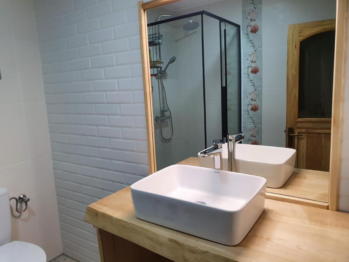 ホテル Casa Axa Paraul Carjei エクステリア 写真