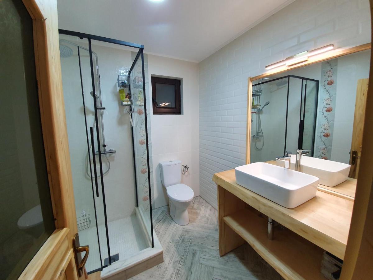 ホテル Casa Axa Paraul Carjei エクステリア 写真